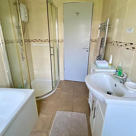 Gorgeous In Faithlegg, County Waterford * Stronghow's Bridge